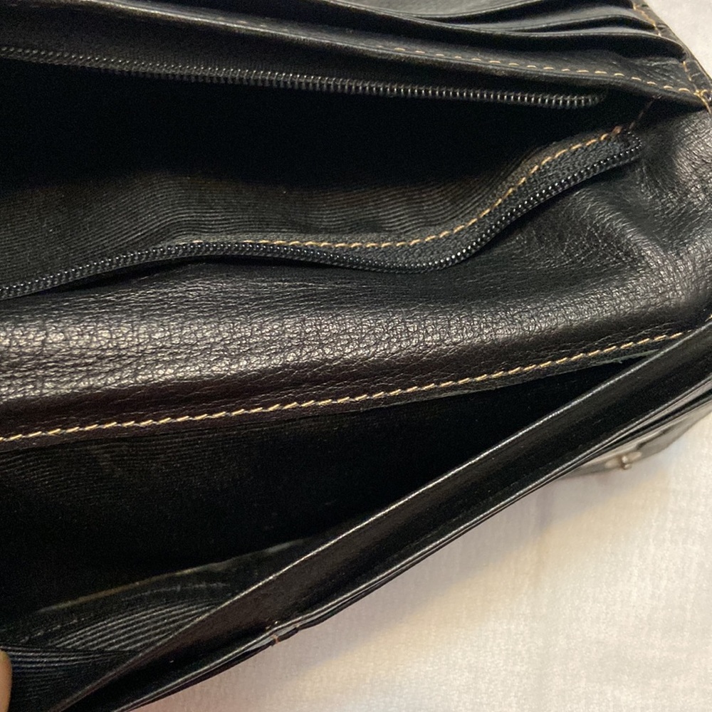 Ann Taylor Wristlet Clutch Wallet, ID&Multiple Card Slots,Zippered Compartments - Picture 7 of 11